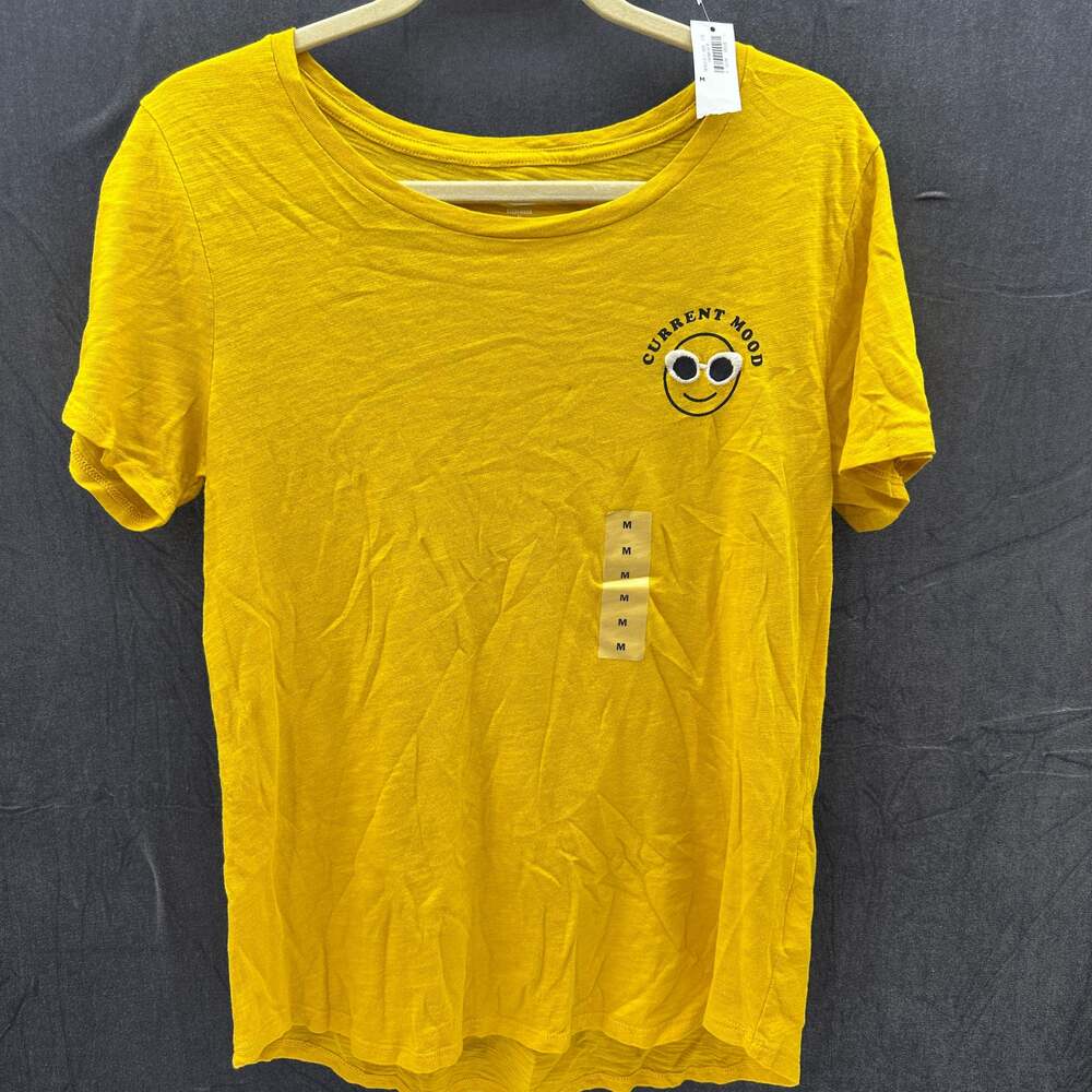 Old Navy Current Mood Short Sleeve Yellow shirt Medium M
